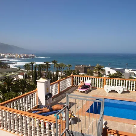 View - Puerto de la Cruz (Tenerife)