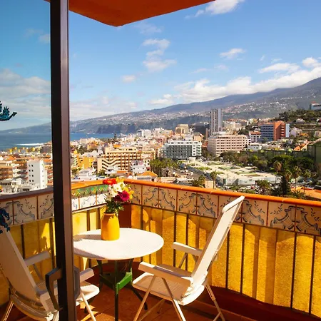 View - * Puerto de la Cruz (Tenerife)